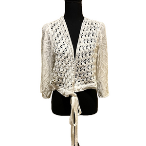 FESTI/TORRID BOHO WHITE CROCHET TIE FRONT TOP